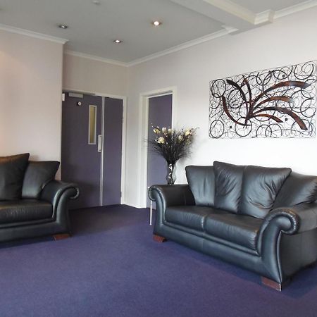 Amethyst Court Motor Lodge Porirua Ngoại thất bức ảnh